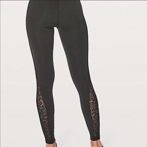 Lululemon crop lace leggings
